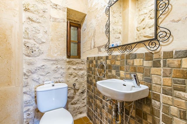 Finca/Casa Rural de 7 habitaciones en Lloret de Vista Alegre en venta con piscina garaje - 3.800.000 € (Ref: 9580057)