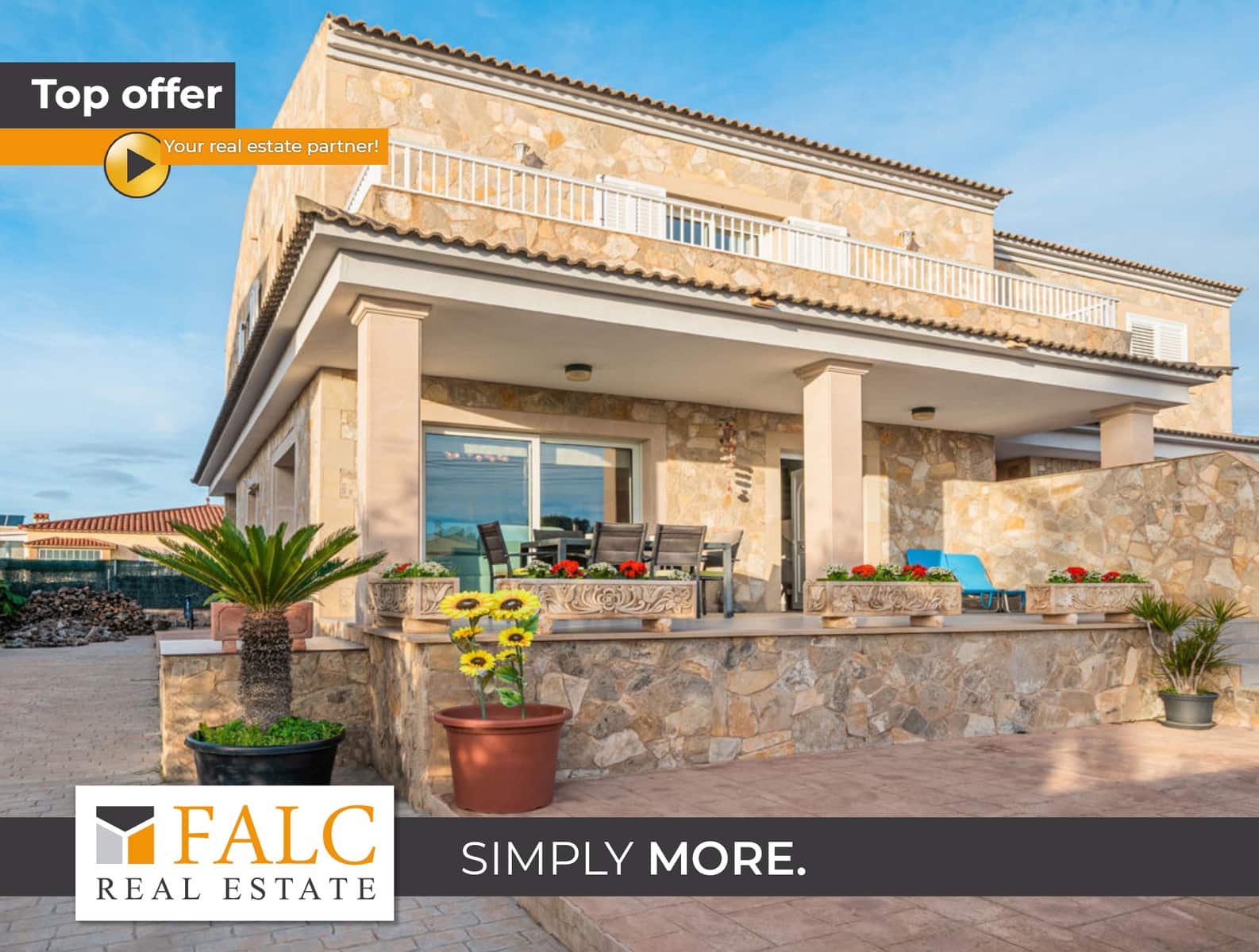 3 soveværelse Semi-Rækkehus til salg i Badia Blava med garage - € 595.000 (Ref: 9584980)