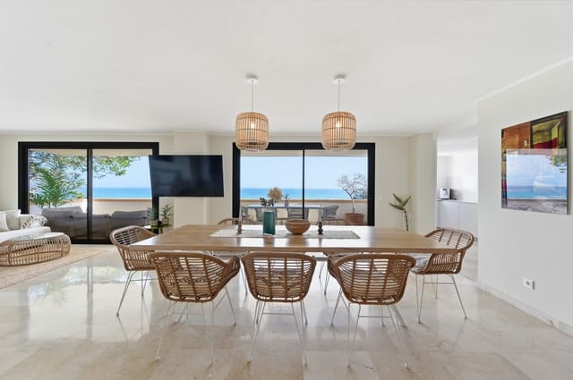 4 makuuhuone Kattohuoneisto myytävänä paikassa Cala Vinyes / Cala Vinyas / Cala Viñas, Calvià mukana uima-altaan 
autotalli - 2 250 000 € (Ref: 9585138)