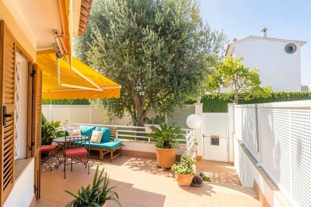 Adosado de 3 habitaciones en Can Pastilla, Palma de Mallorca en venta con garaje - 795.000 € (Ref: 9587957)