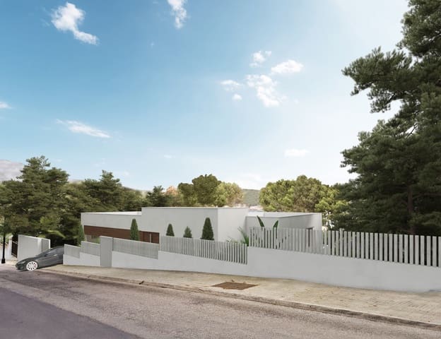 4 quarto Moradia para venda em Capdepera com piscina garagem - 2 800 000 € (Ref: 9587959)