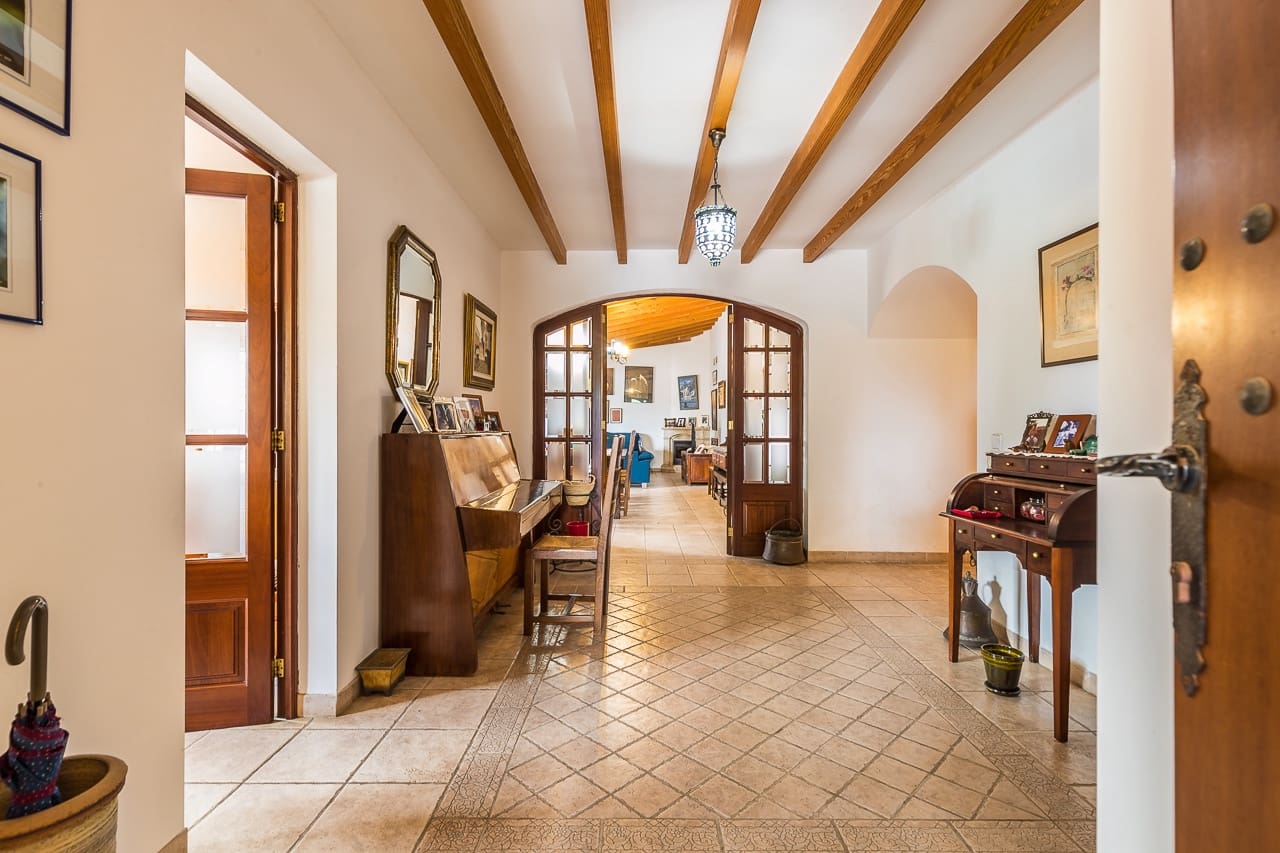 5 chambre Finca/Maison de Campagne à vendre à Santa Maria del Cami avec piscine garage - 2 000 000 € (Ref: 9587962)