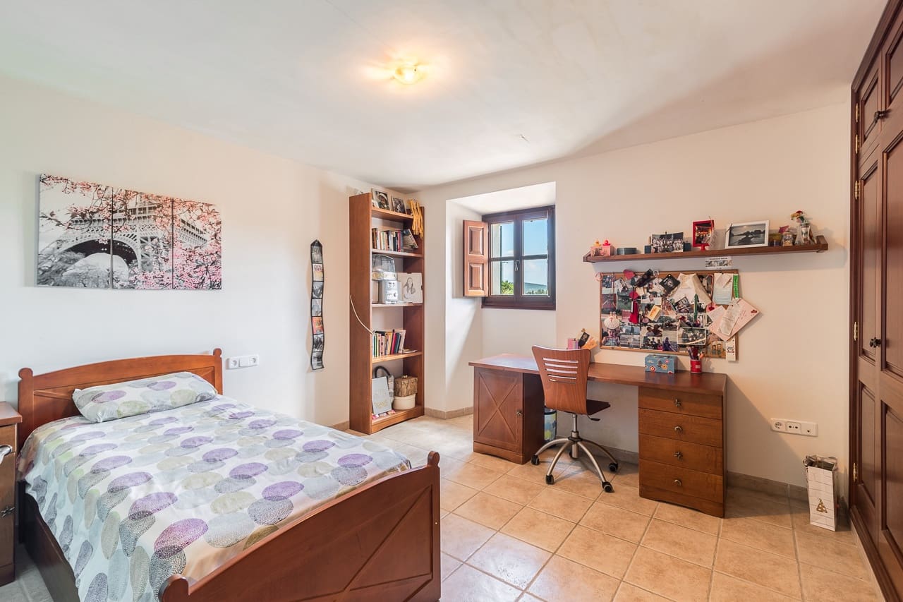 5 chambre Finca/Maison de Campagne à vendre à Santa Maria del Cami avec piscine garage - 2 000 000 € (Ref: 9587962)