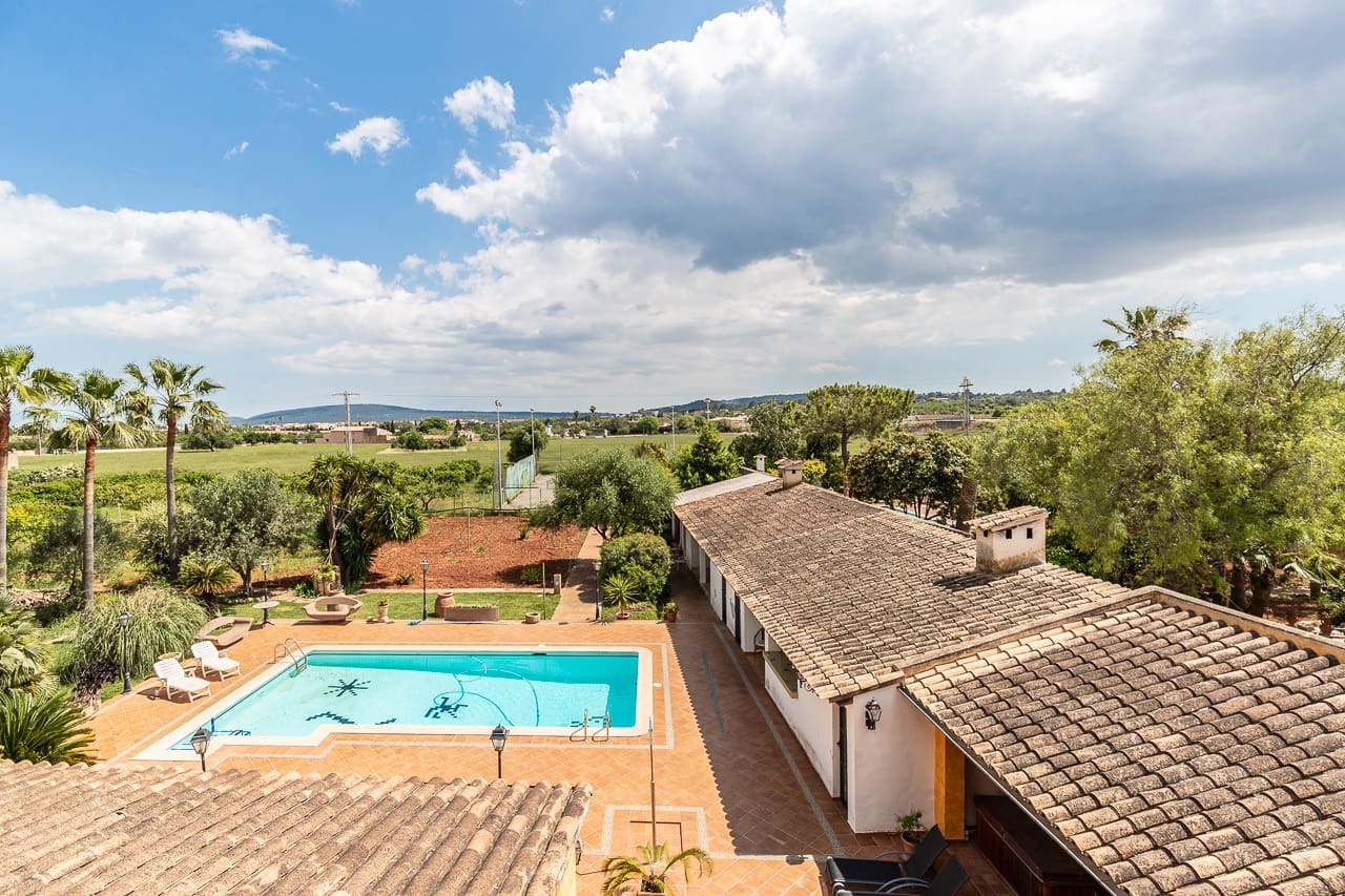 5 chambre Finca/Maison de Campagne à vendre à Santa Maria del Cami avec piscine garage - 2 000 000 € (Ref: 9587962)