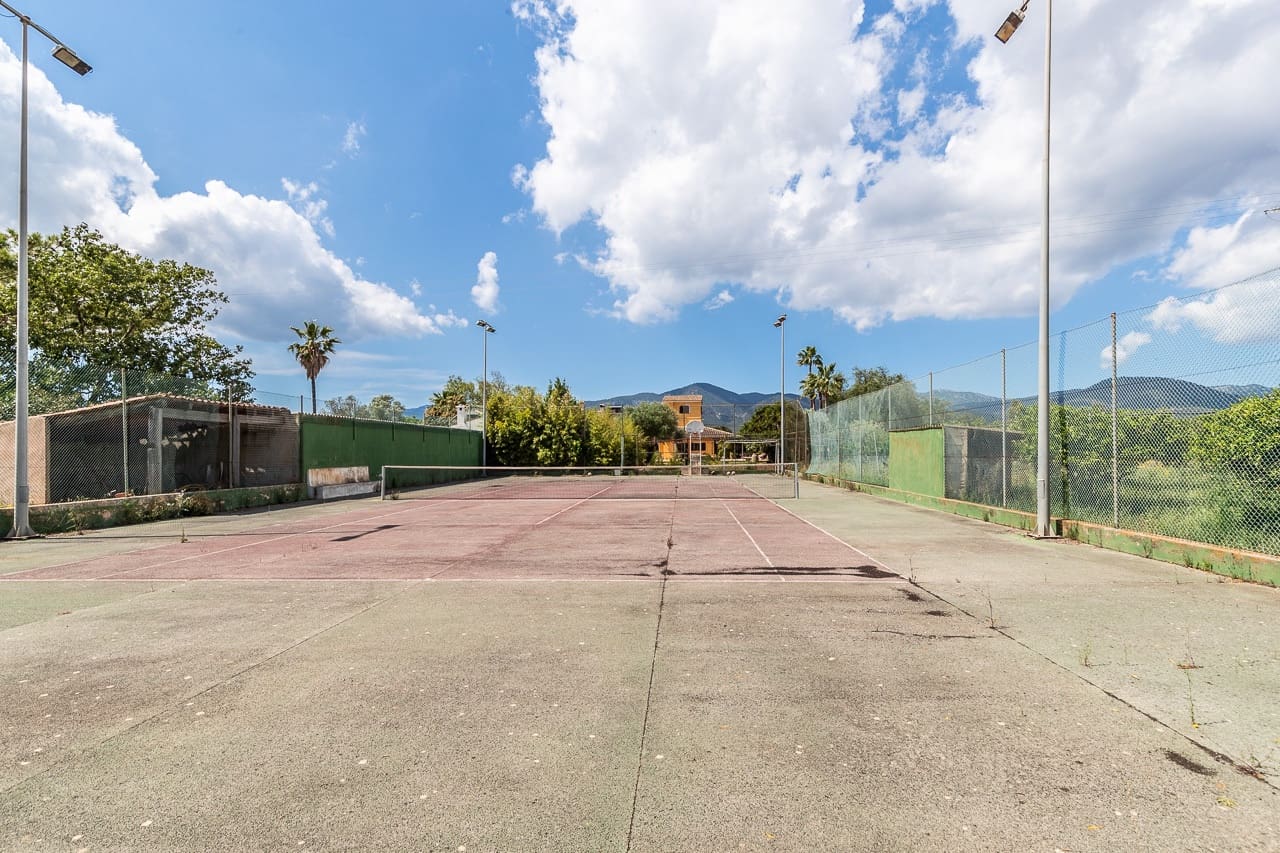 5 chambre Finca/Maison de Campagne à vendre à Santa Maria del Cami avec piscine garage - 2 000 000 € (Ref: 9587962)