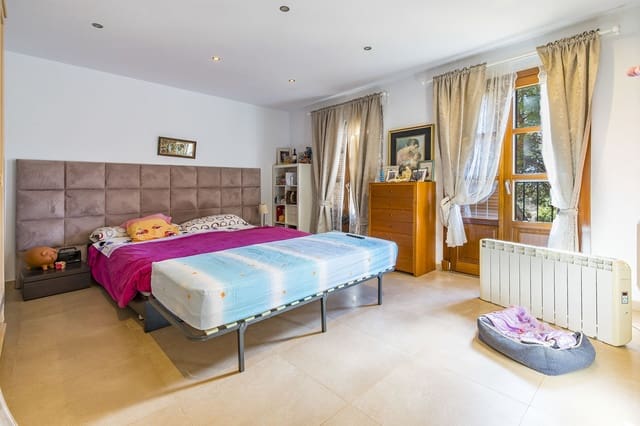 5 slaapkamer Villa te koop in Peguera / Paguera, Calvià met zwembad garage - € 1.920.000 (Ref: 9588139)