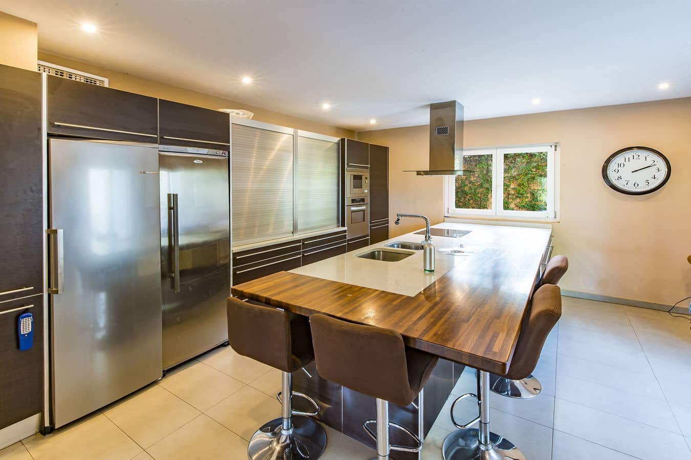 4 slaapkamer Villa te koop in Torrenova met zwembad garage - € 1.550.000 (Ref: 9588298)