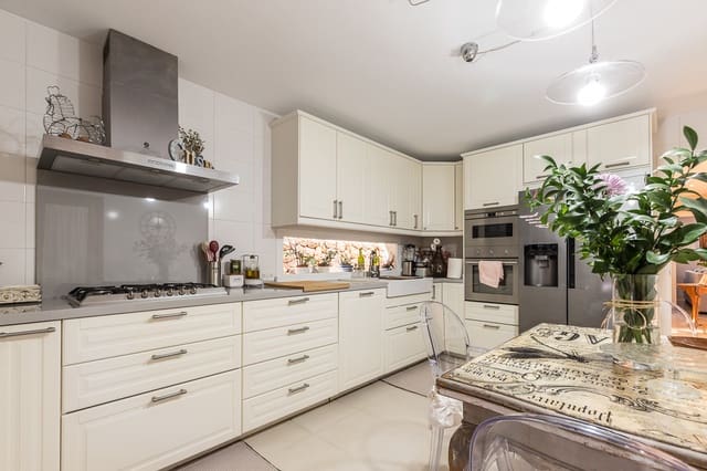 Chalet de 6 habitaciones en Genova, Palma de Mallorca en venta con piscina garaje - 1.969.000 € (Ref: 9592070)