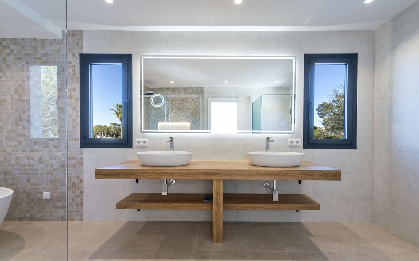 6 slaapkamer Villa te koop in Santa Ponsa met zwembad garage - € 4.495.000 (Ref: 9592072)