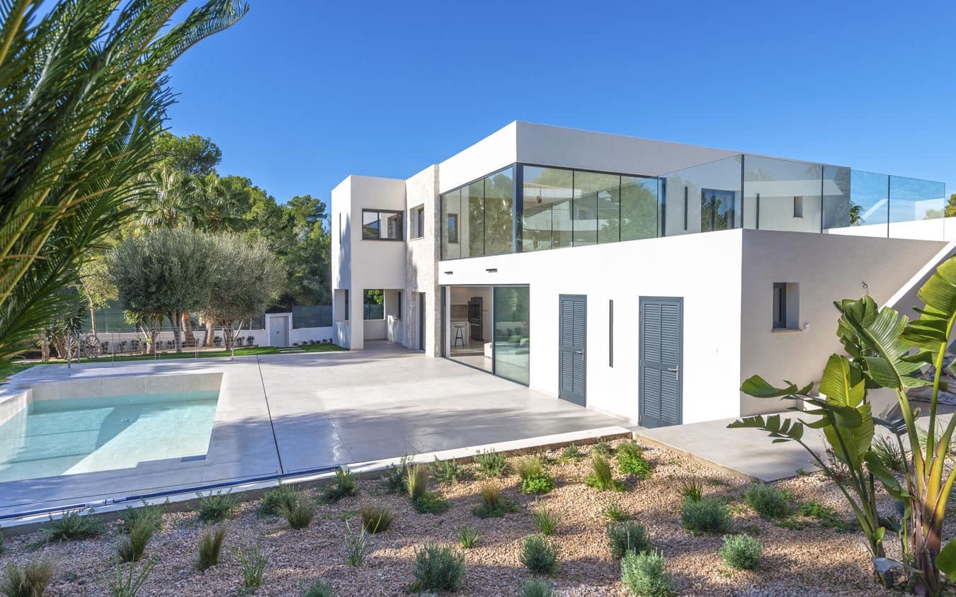 6 slaapkamer Villa te koop in Santa Ponsa met zwembad garage - € 4.495.000 (Ref: 9592072)