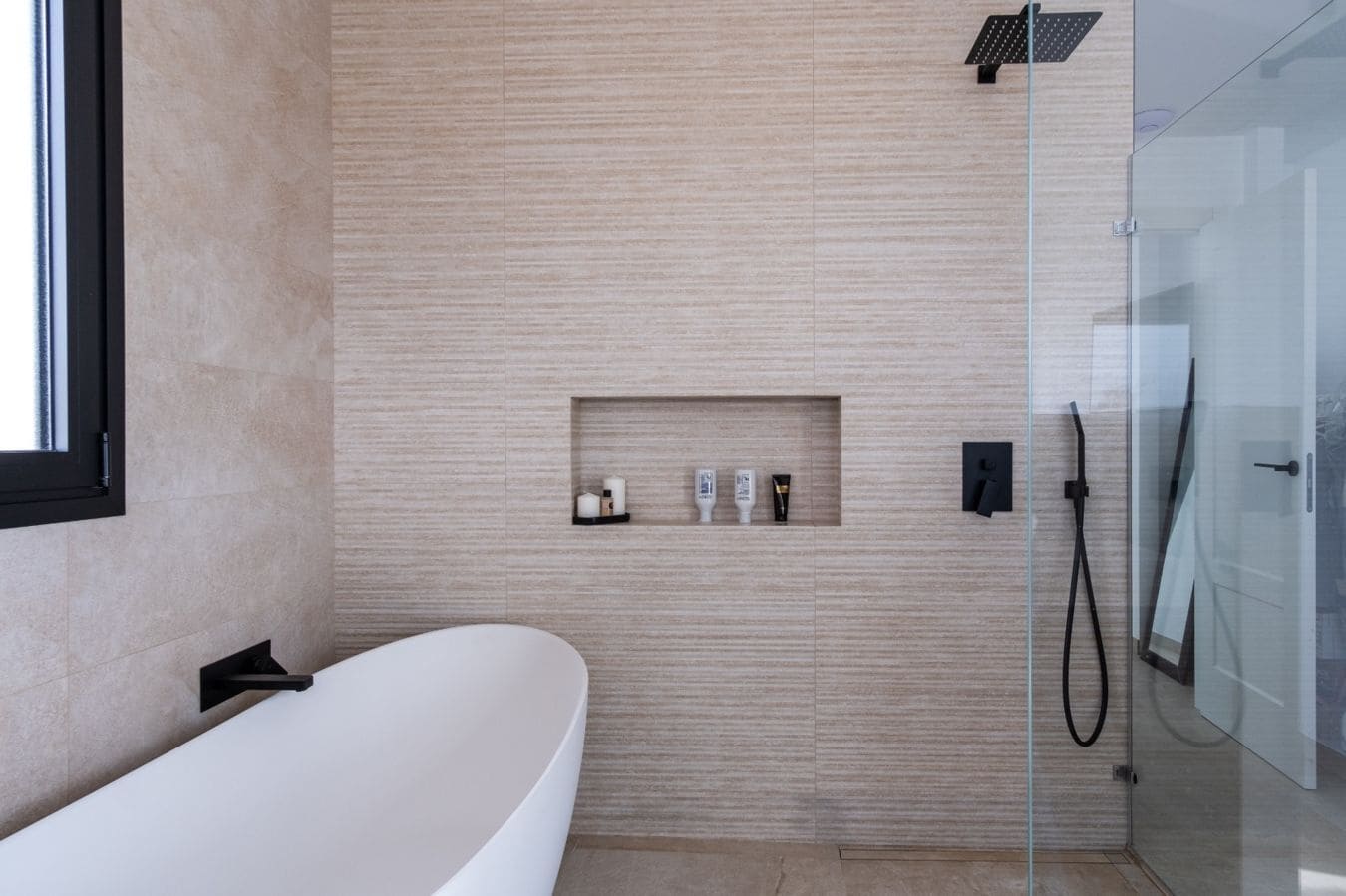 4 bedroom Villa for sale in Marratxi with pool garage - € 1,620,000 (Ref: 9592073)