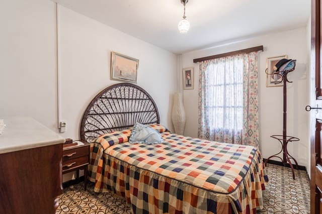 4 slaapkamer Rijtjeshuis te koop in Sóller - € 750.000 (Ref: 9596525)