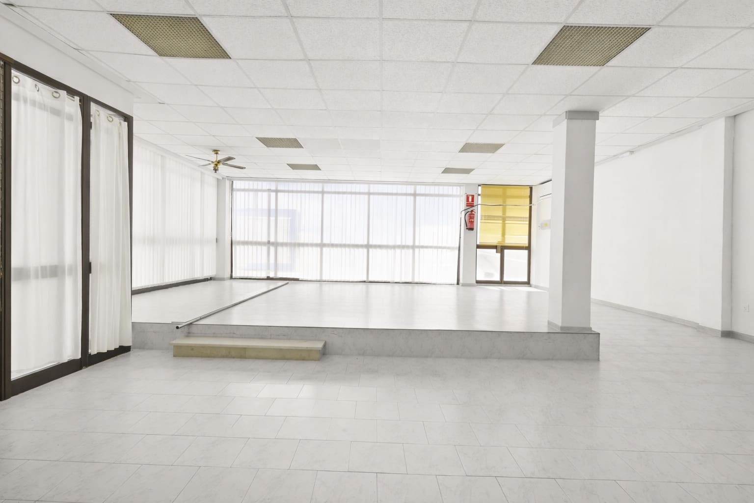 Biznes na sprzedaż w Son Servera z garażem - 1 090 000 € (Ref: 9596526)