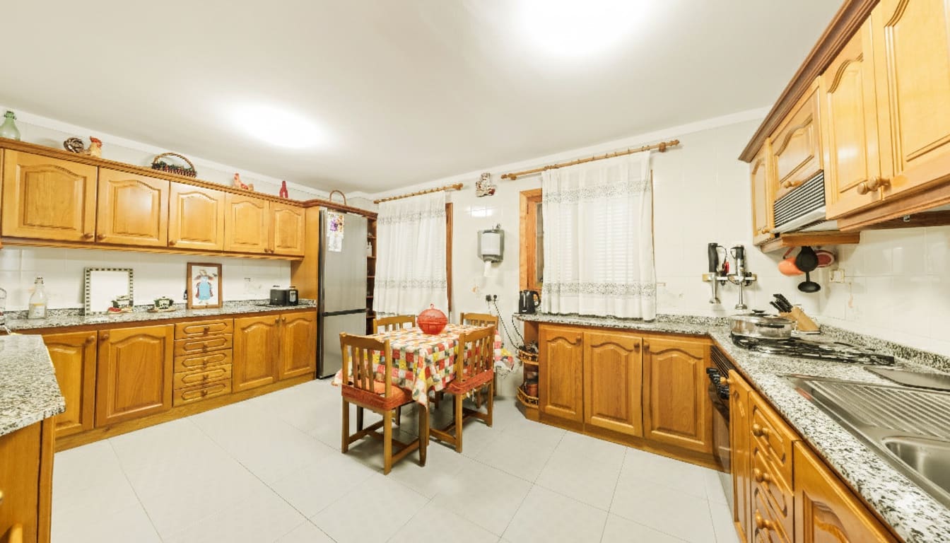 Biznes na sprzedaż w Son Servera z garażem - 1 090 000 € (Ref: 9596526)