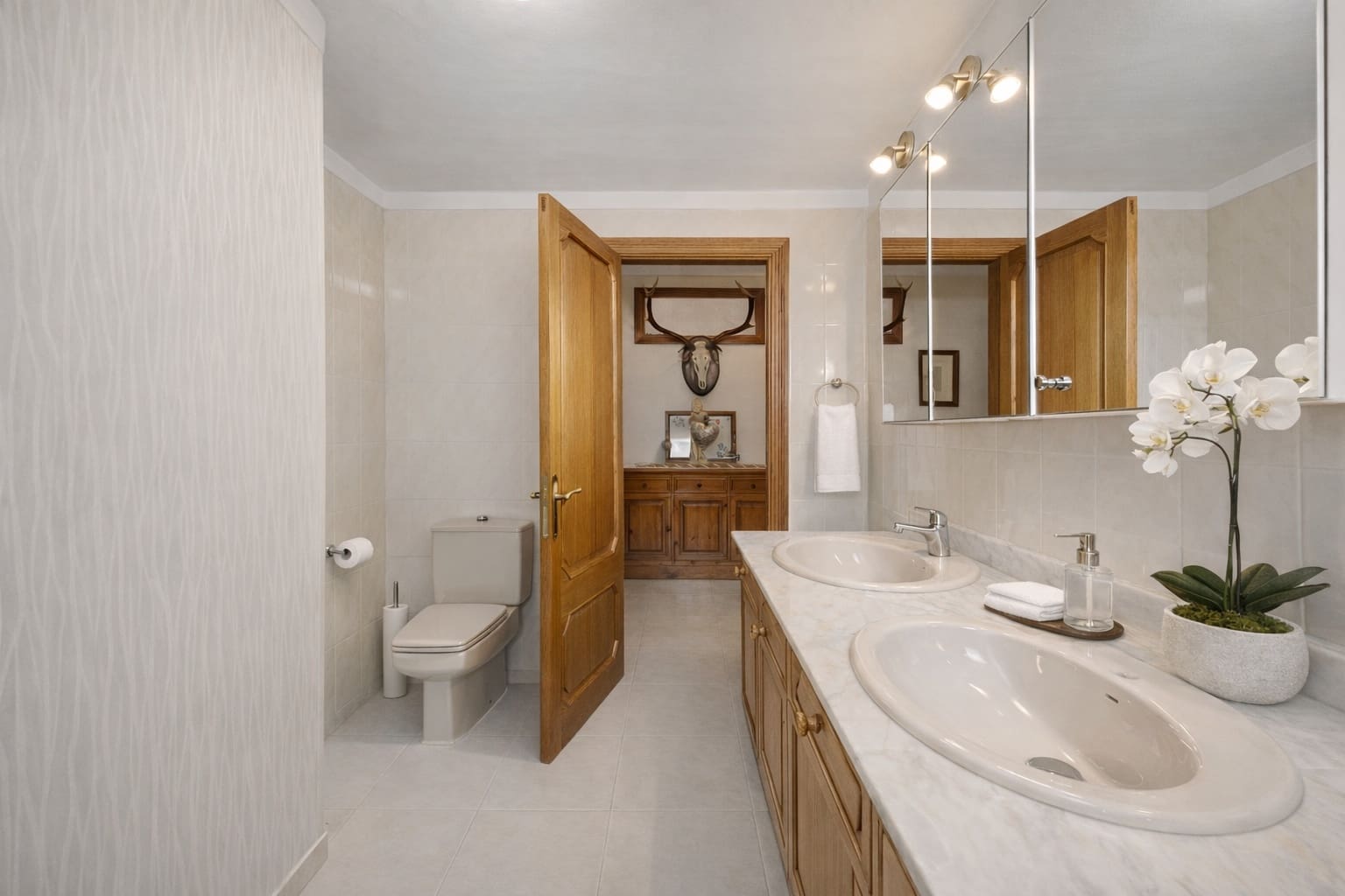 Biznes na sprzedaż w Son Servera z garażem - 1 090 000 € (Ref: 9596526)