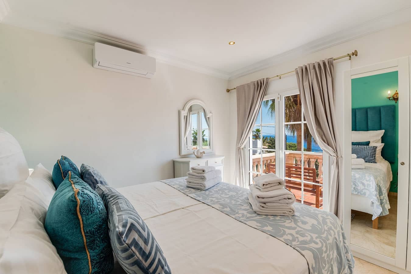 5 chambre Villa/Maison à vendre à Cala Pi avec piscine garage - 2 290 000 € (Ref: 9596882)