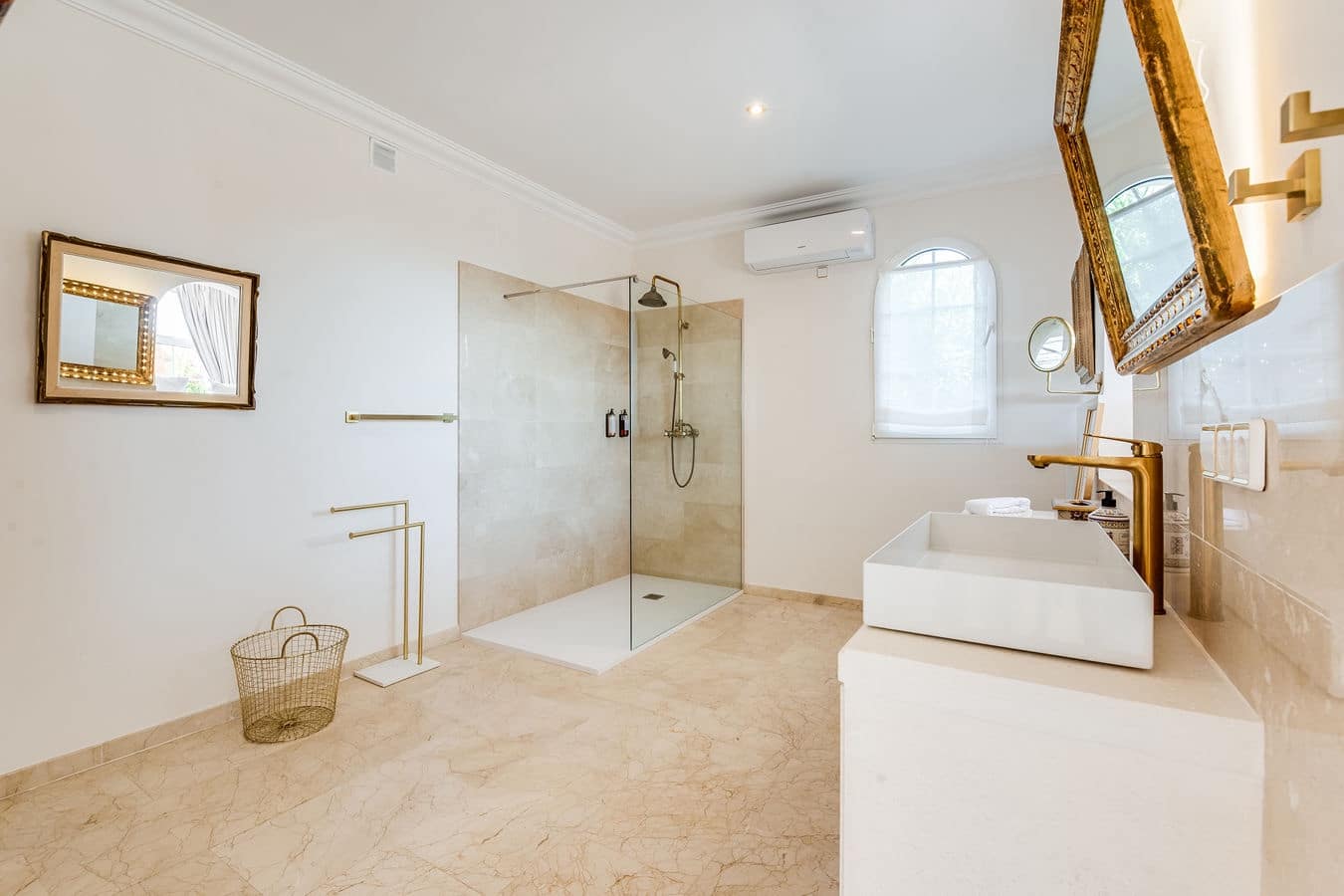 5 chambre Villa/Maison à vendre à Cala Pi avec piscine garage - 2 290 000 € (Ref: 9596882)