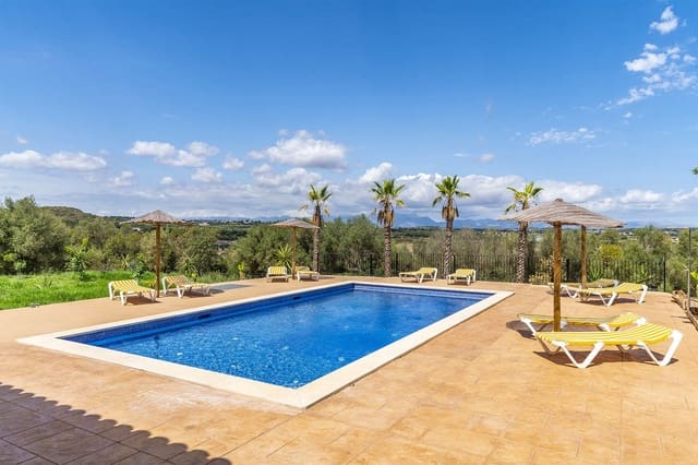 6 soveværelse Finca/Landehus til salg i Ariany med swimmingpool garage - € 3.000.000 (Ref: 9596883)