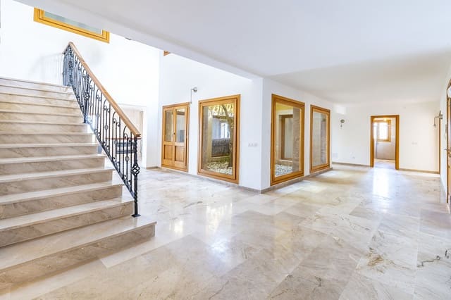 6 soveværelse Finca/Landehus til salg i Ariany med swimmingpool garage - € 3.000.000 (Ref: 9596883)