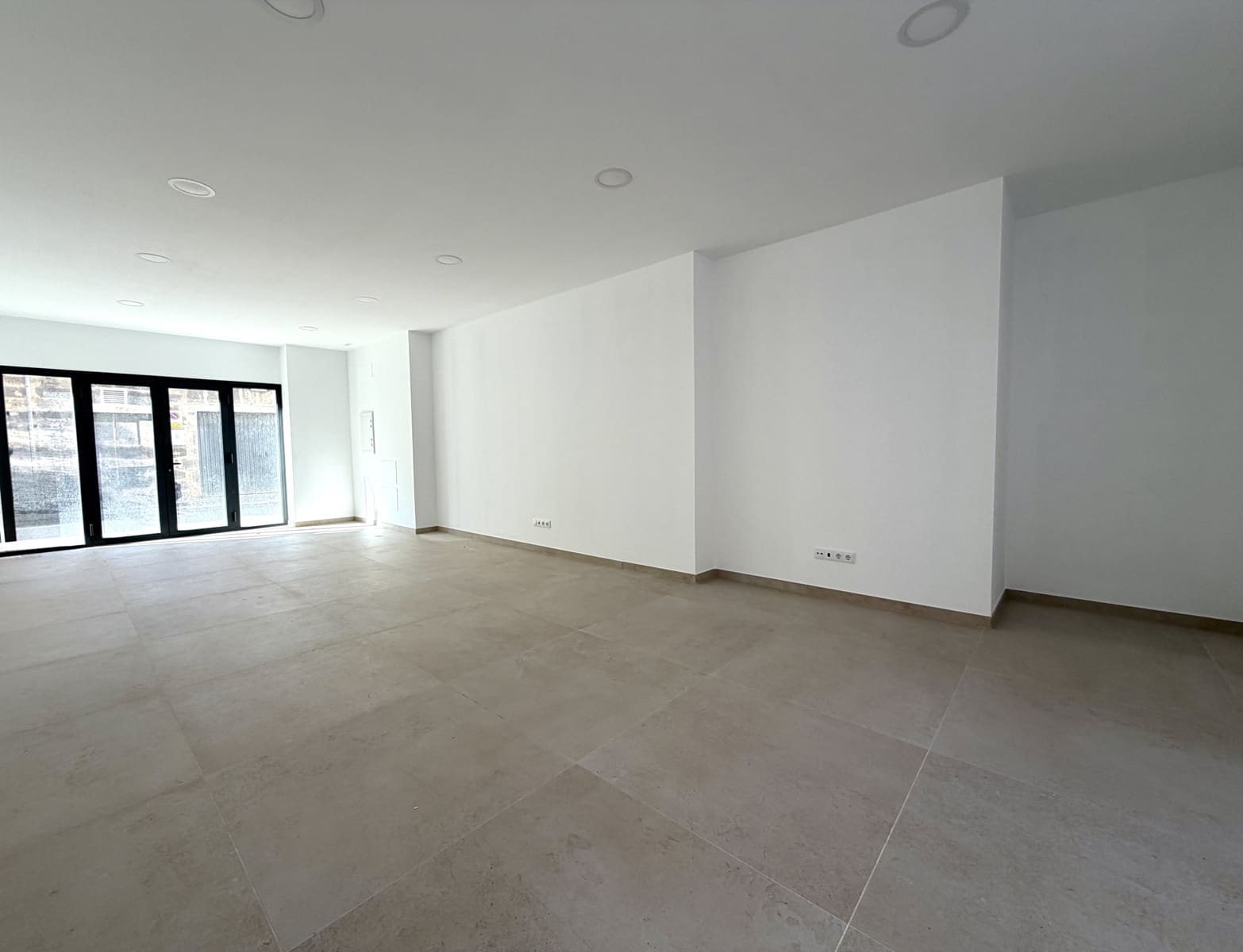 Gewerbe zu verkaufen in Llucmajor - 210.000 € (Ref: 9603322)