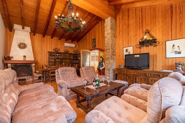 2 bedroom Villa for sale in Son Armadans, Palma de Mallorca - € 1,900,000 (Ref: 9603323)