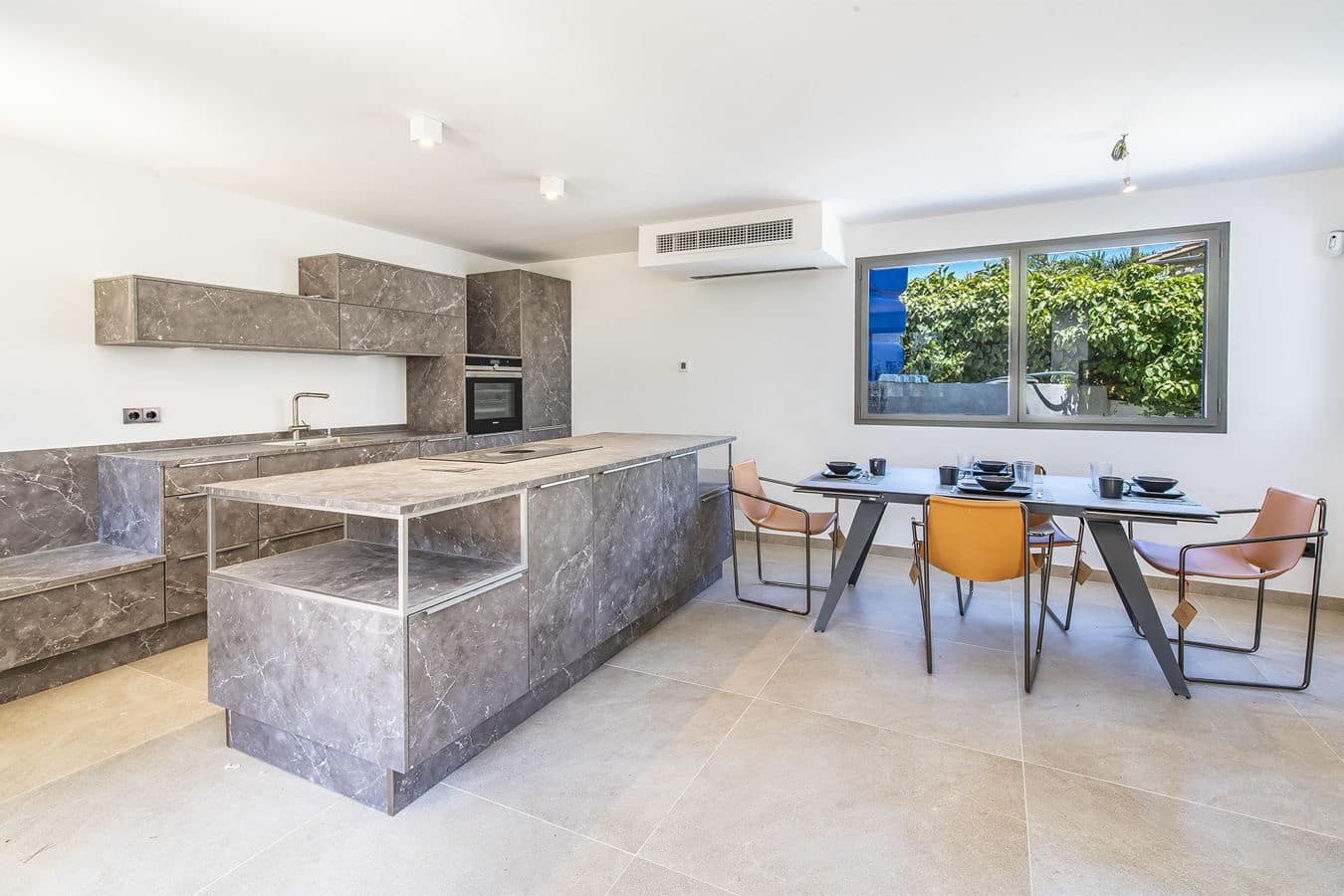 3 soverom Villa til salgs i El Toro / Port Adriano med svømmebasseng garasje - € 1 598 000 (Ref: 9603324)