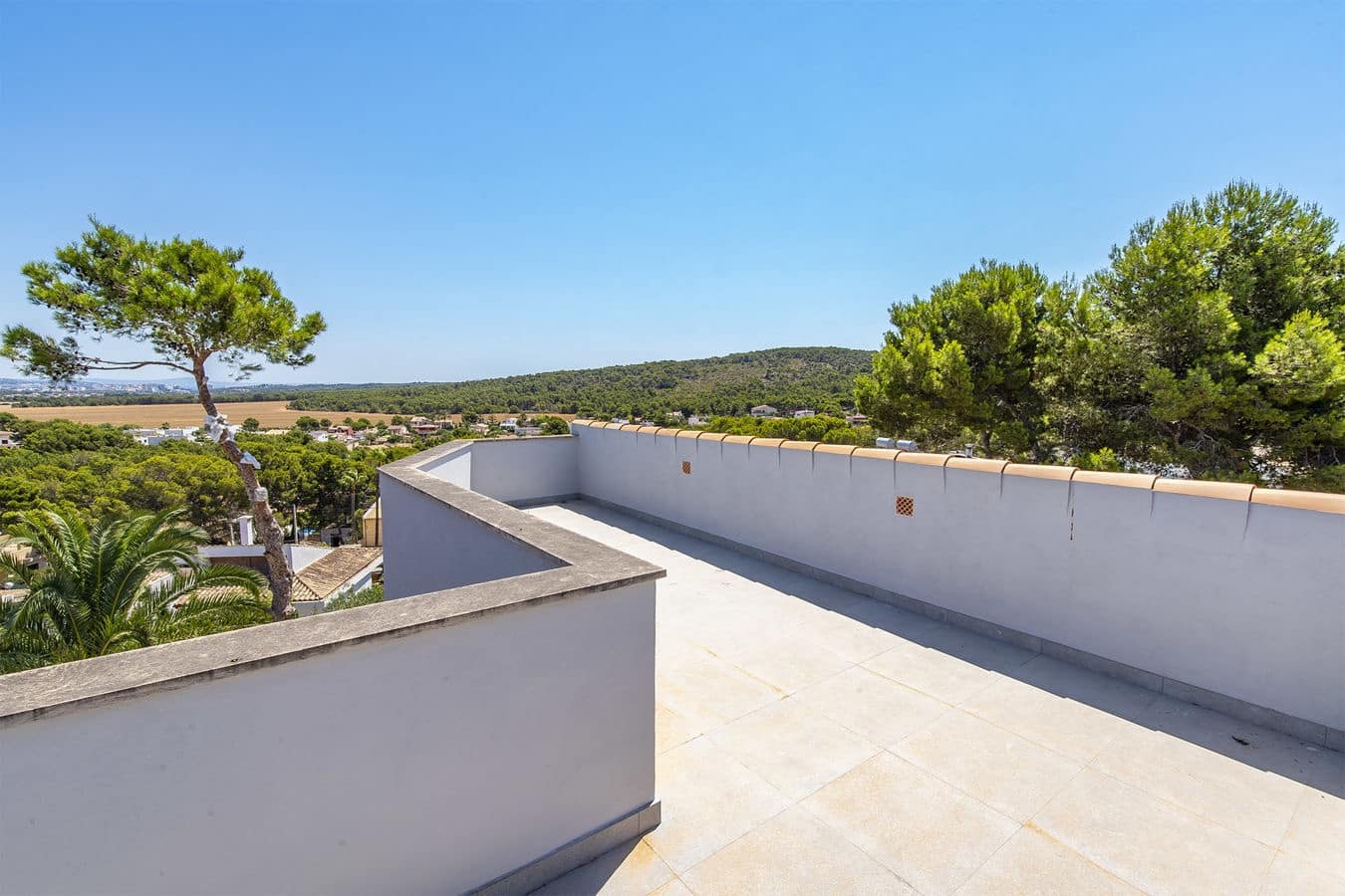 3 soverom Villa til salgs i El Toro / Port Adriano med svømmebasseng garasje - € 1 598 000 (Ref: 9603324)