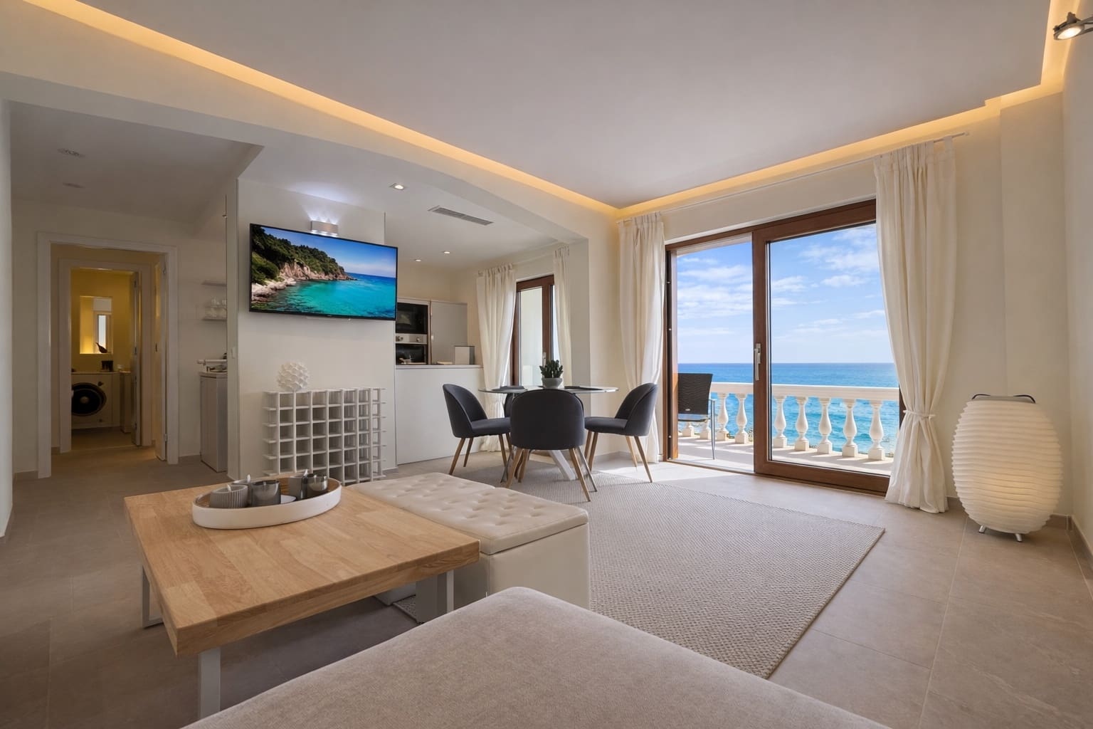 1 bedroom Apartment for sale in Peguera / Paguera with pool - € 790,000 (Ref: 9603327)