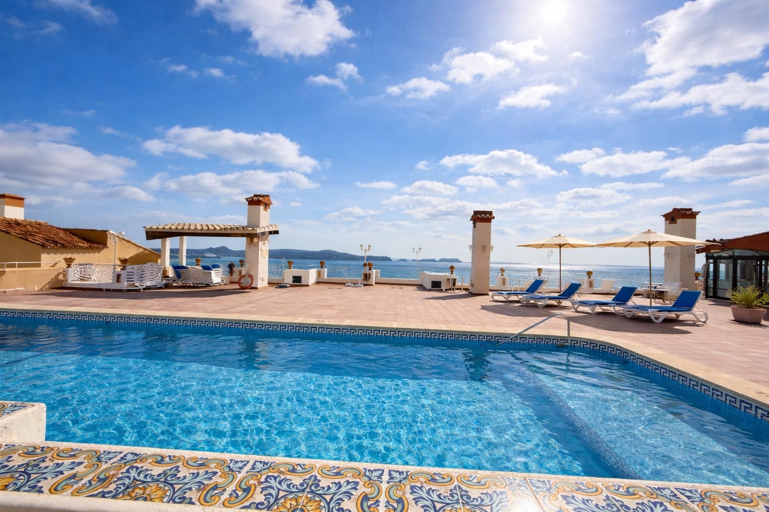 1 bedroom Apartment for sale in Peguera / Paguera with pool - € 790,000 (Ref: 9603327)