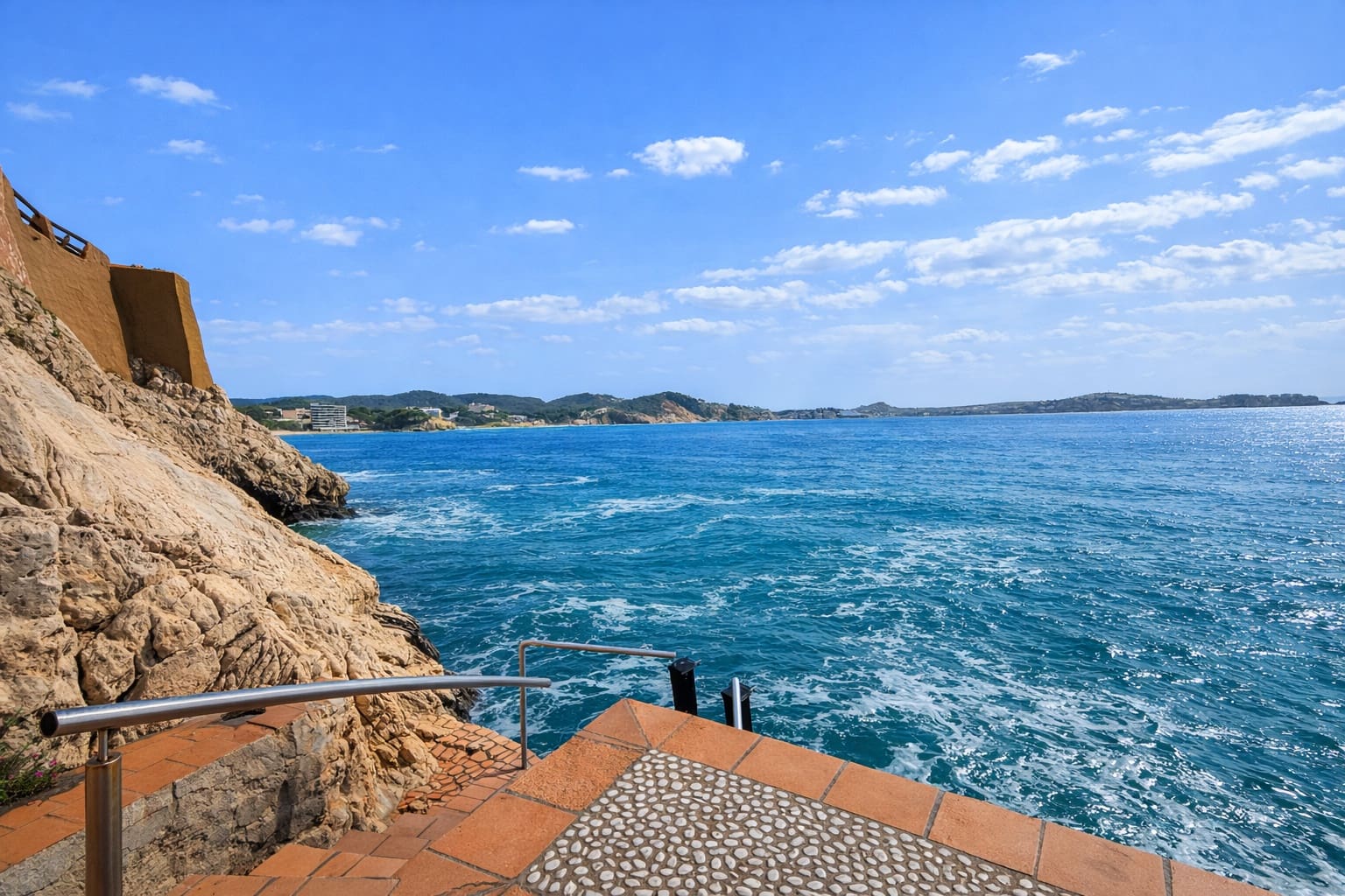 1 bedroom Apartment for sale in Peguera / Paguera with pool - € 790,000 (Ref: 9603327)