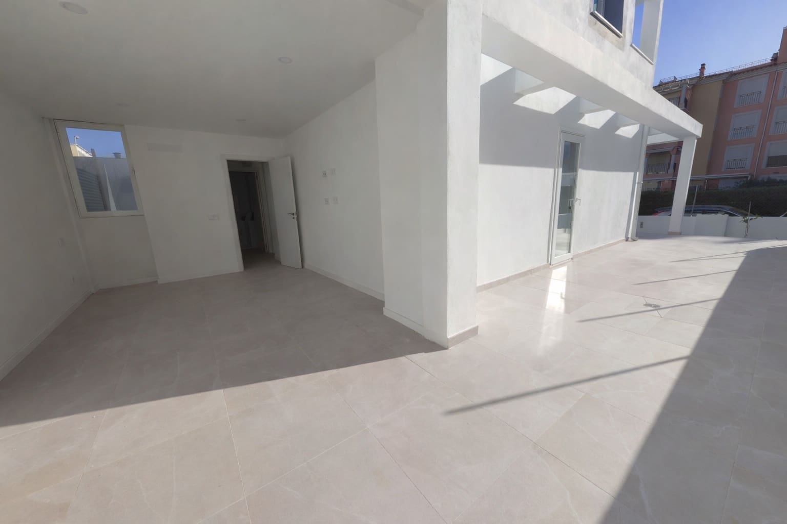 3 bedroom Villa for rent in Cala Millor with pool garage - € 4,000 (Ref: 9603448)