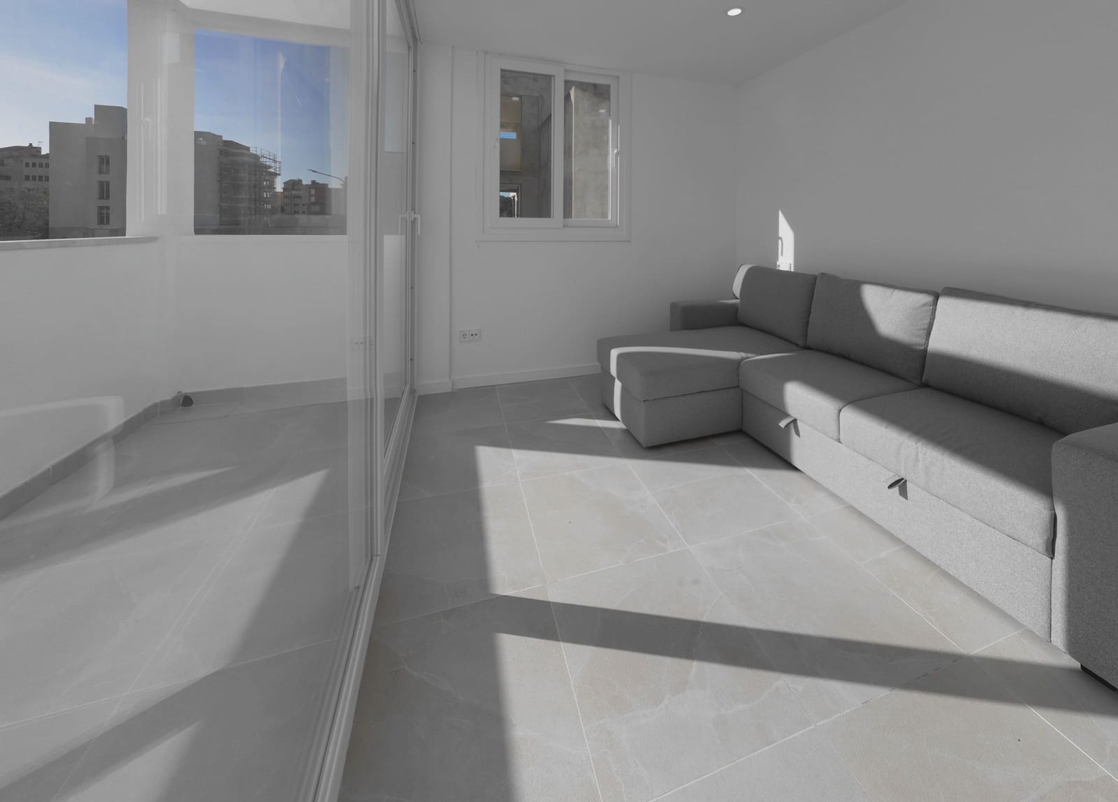 3 bedroom Villa for rent in Cala Millor with pool garage - € 4,000 (Ref: 9603448)