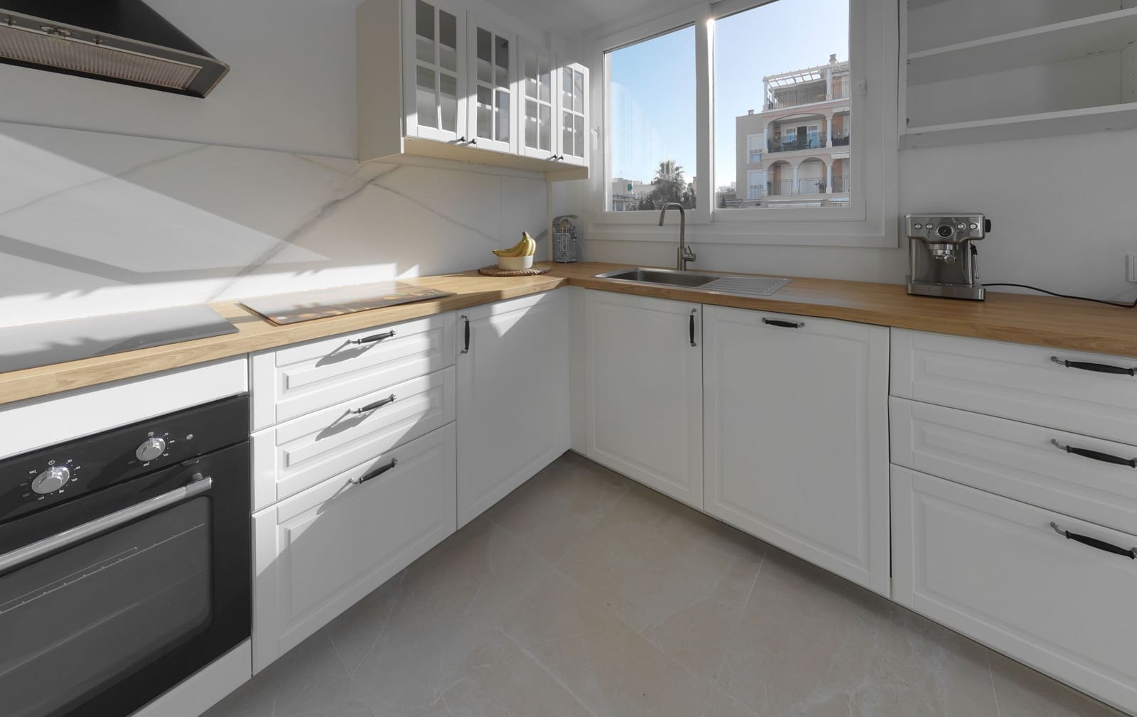 3 bedroom Villa for rent in Cala Millor with pool garage - € 4,000 (Ref: 9603448)