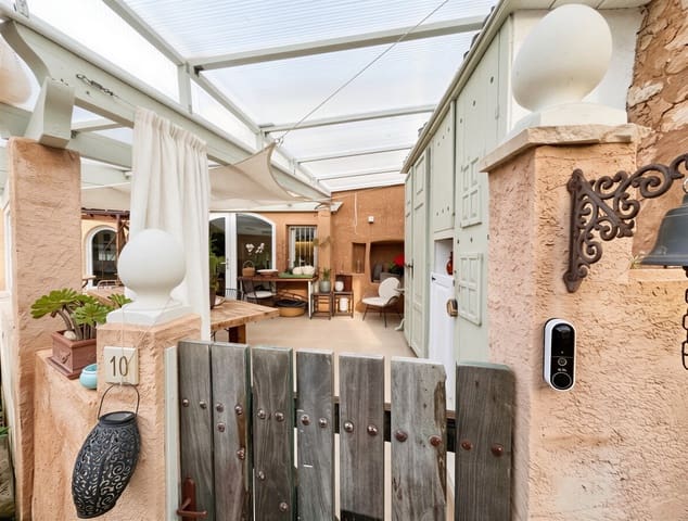 3 bedroom Townhouse for sale in Es Llombards, Santanyí - € 595,000 (Ref: 9603587)