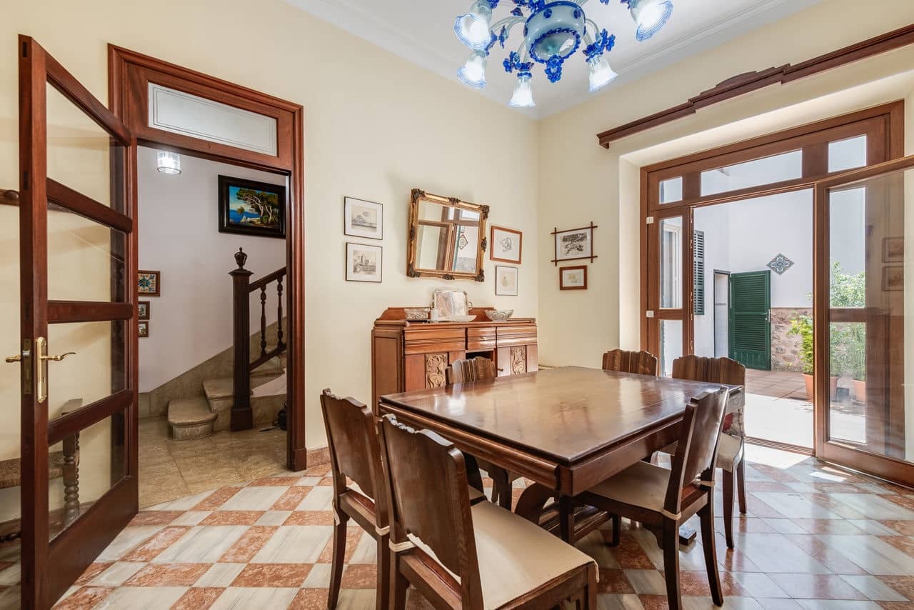 7 sypialnia Dom na sprzedaż w Soller z garażem - 1 100 000 € (Ref: 9606344)