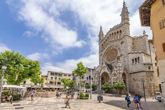 3 sypialnia Apartament na sprzedaż w Sóller - 375 000 € (Ref: 9606576)