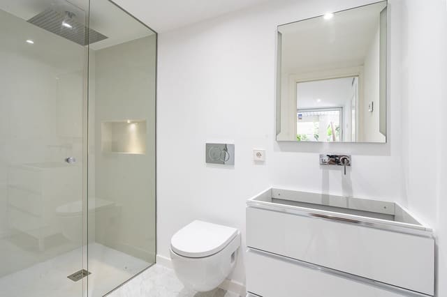 2 soverom Leilighet til salgs i Portals Nous, Calvià med svømmebasseng - € 1 100 000 (Ref: 9606577)