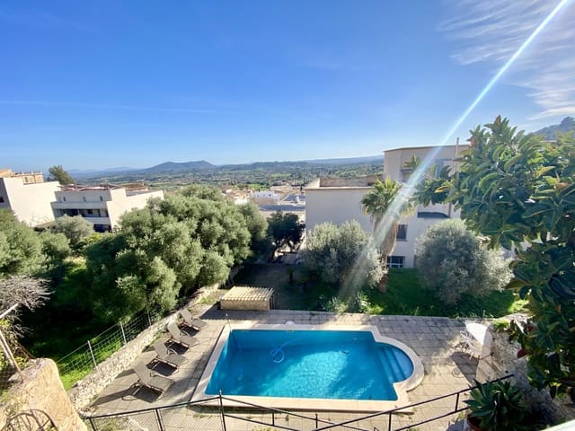 6 soveværelse Rækkehus til salg i Selva med swimmingpool - € 1.650.000 (Ref: 9606839)