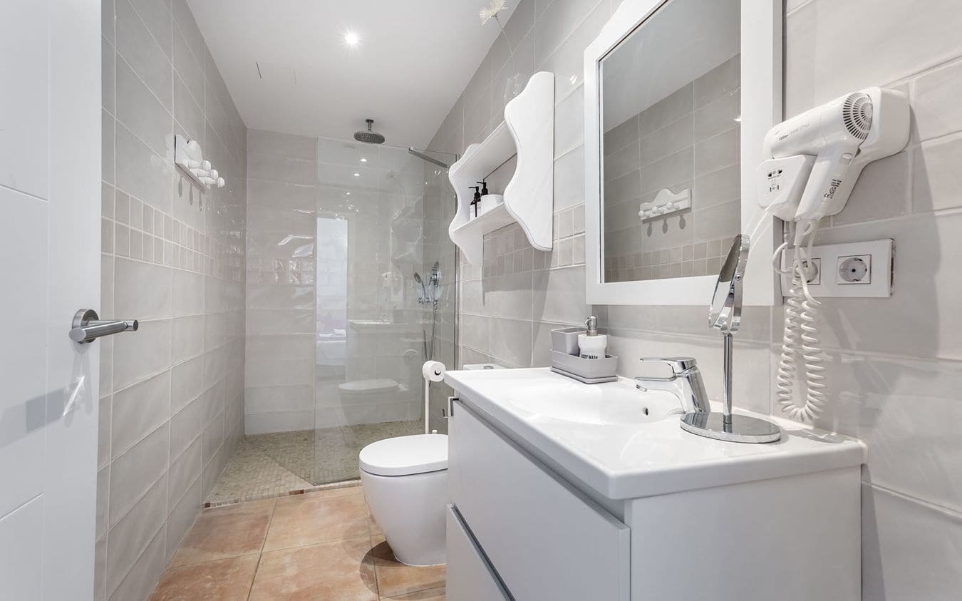 8 sovrum Kommersiell till salu i Sineu med pool - 1 260 000 € (Ref: 9609524)