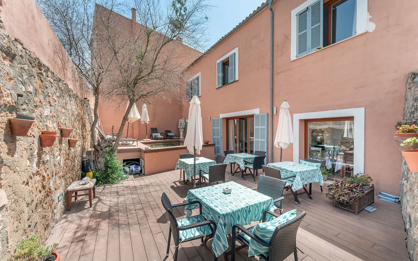 8 sovrum Kommersiell till salu i Sineu med pool - 1 260 000 € (Ref: 9609524)