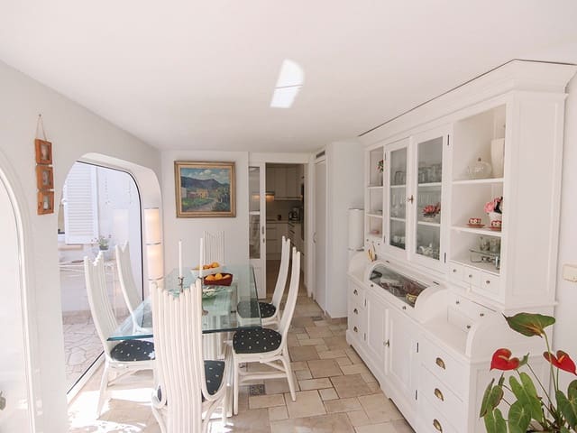 4 soveværelse Villa til salg i Sa Rapita / La Rapita, Campos med garage - € 1.450.000 (Ref: 9609525)