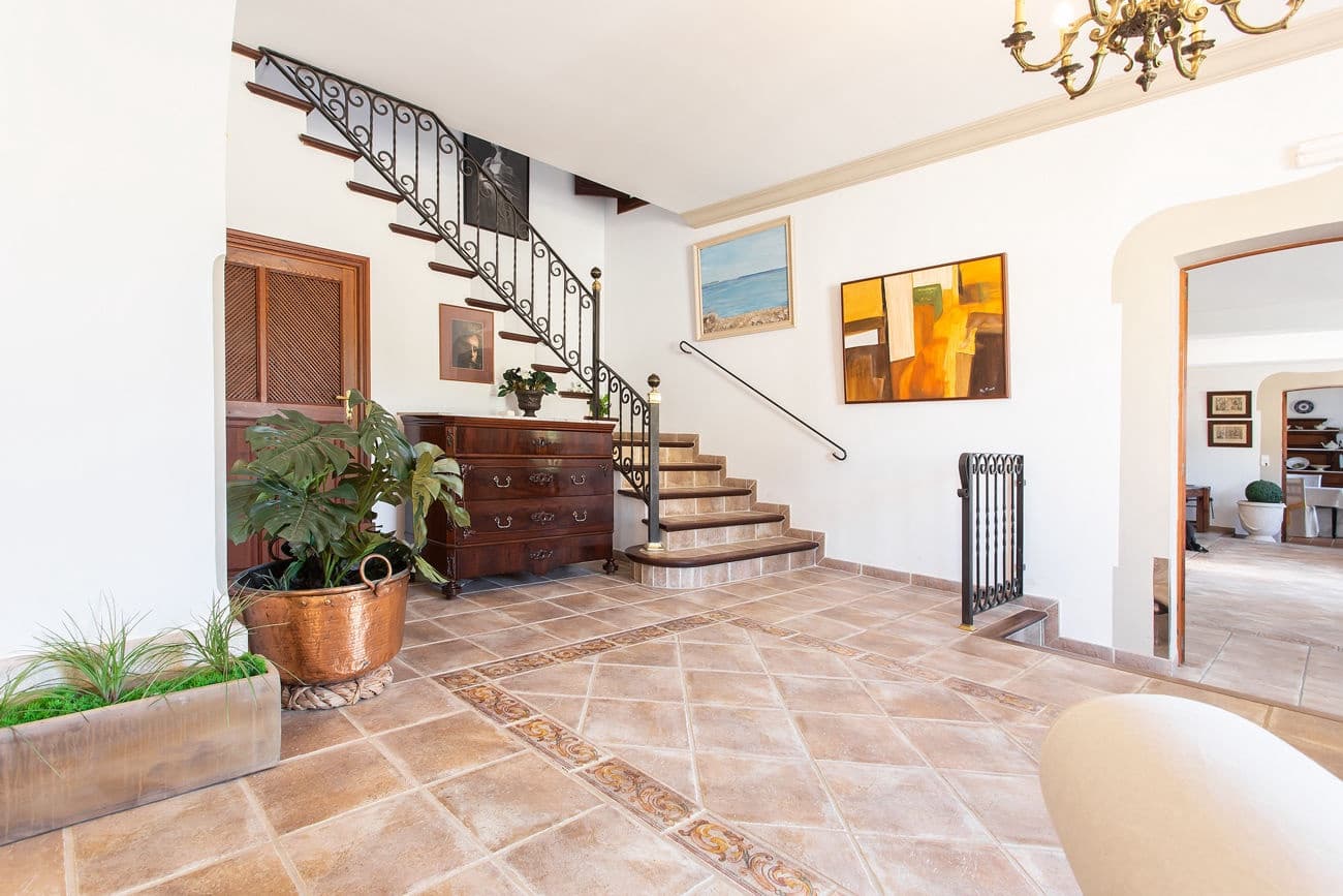 9 slaapkamer Finca/Landhuis te koop in Badia Gran met zwembad garage - € 4.500.000 (Ref: 9609527)