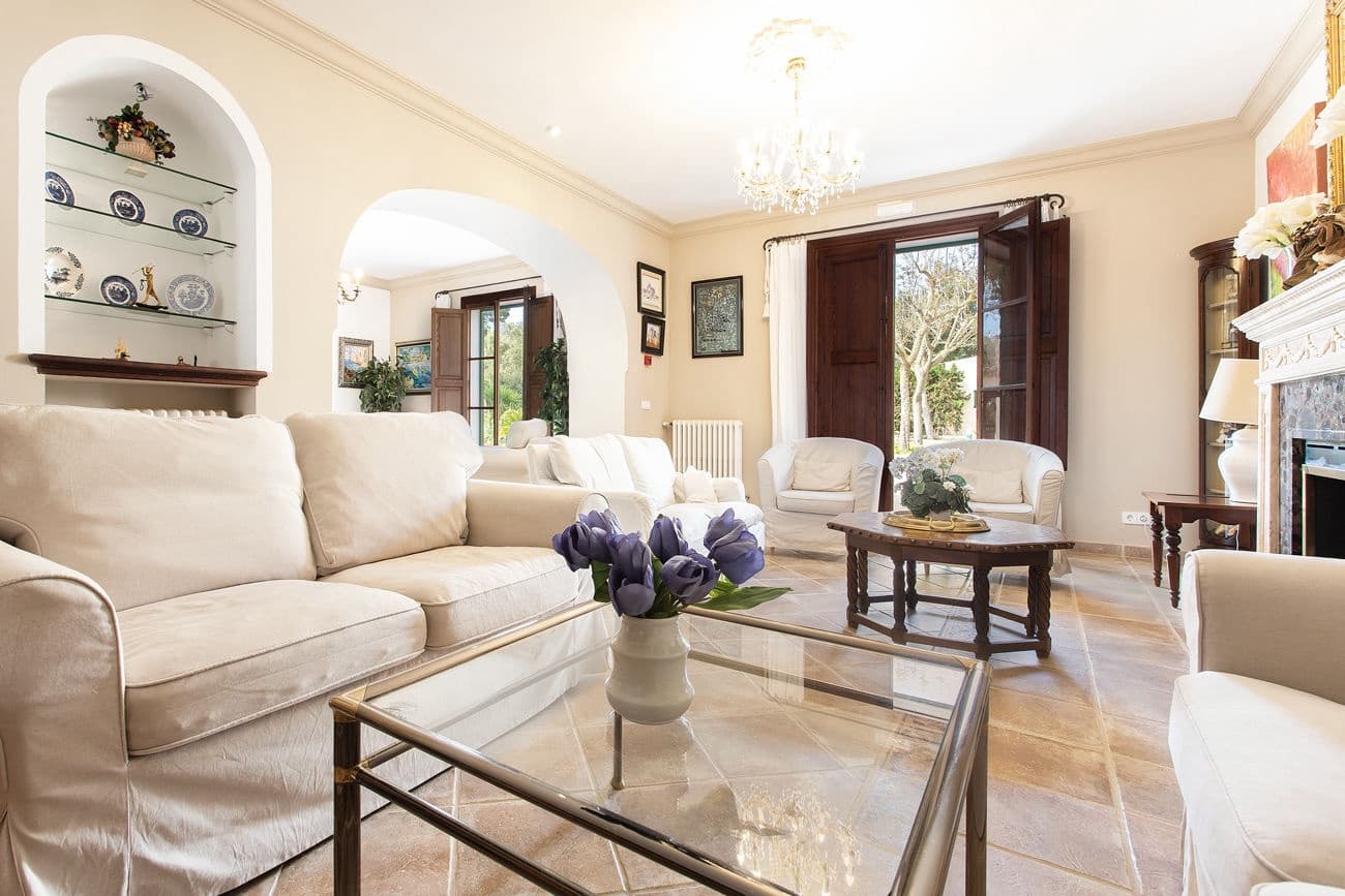 9 slaapkamer Finca/Landhuis te koop in Badia Gran met zwembad garage - € 4.500.000 (Ref: 9609527)