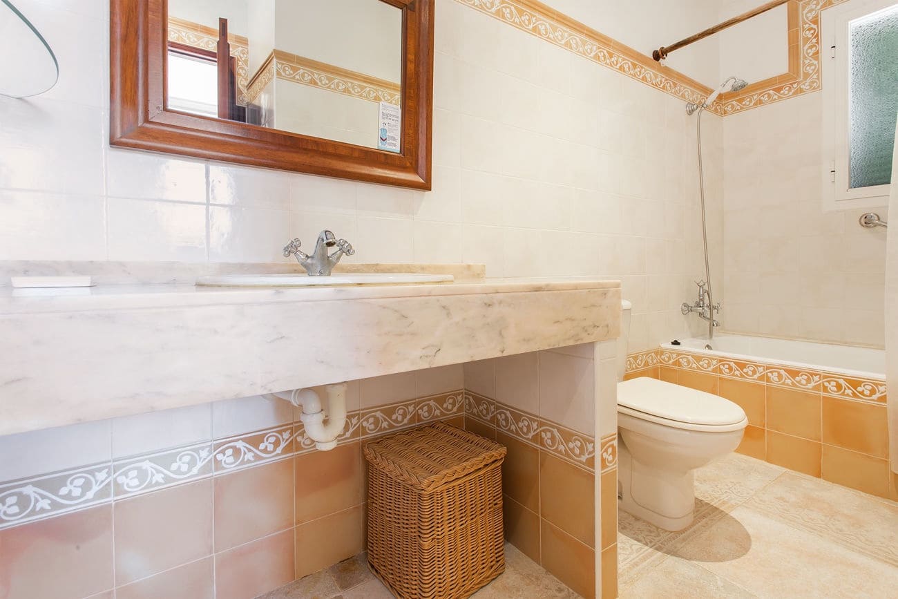 9 slaapkamer Finca/Landhuis te koop in Badia Gran met zwembad garage - € 4.500.000 (Ref: 9609527)