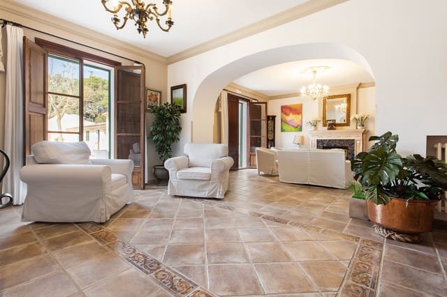 9 slaapkamer Finca/Landhuis te koop in Badia Gran, Llucmajor met zwembad garage - € 4.500.000 (Ref: 9609527)