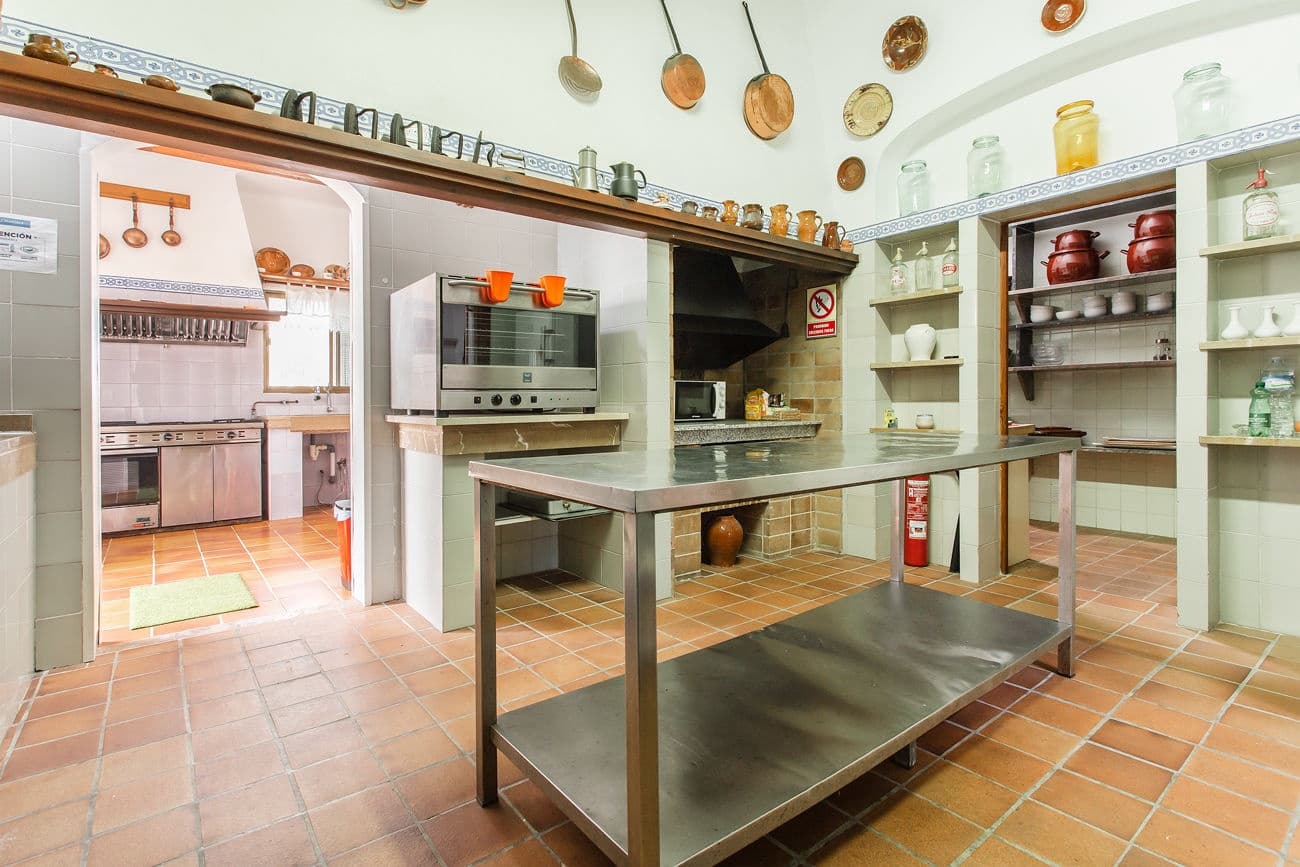 9 slaapkamer Finca/Landhuis te koop in Badia Gran met zwembad garage - € 4.500.000 (Ref: 9609527)