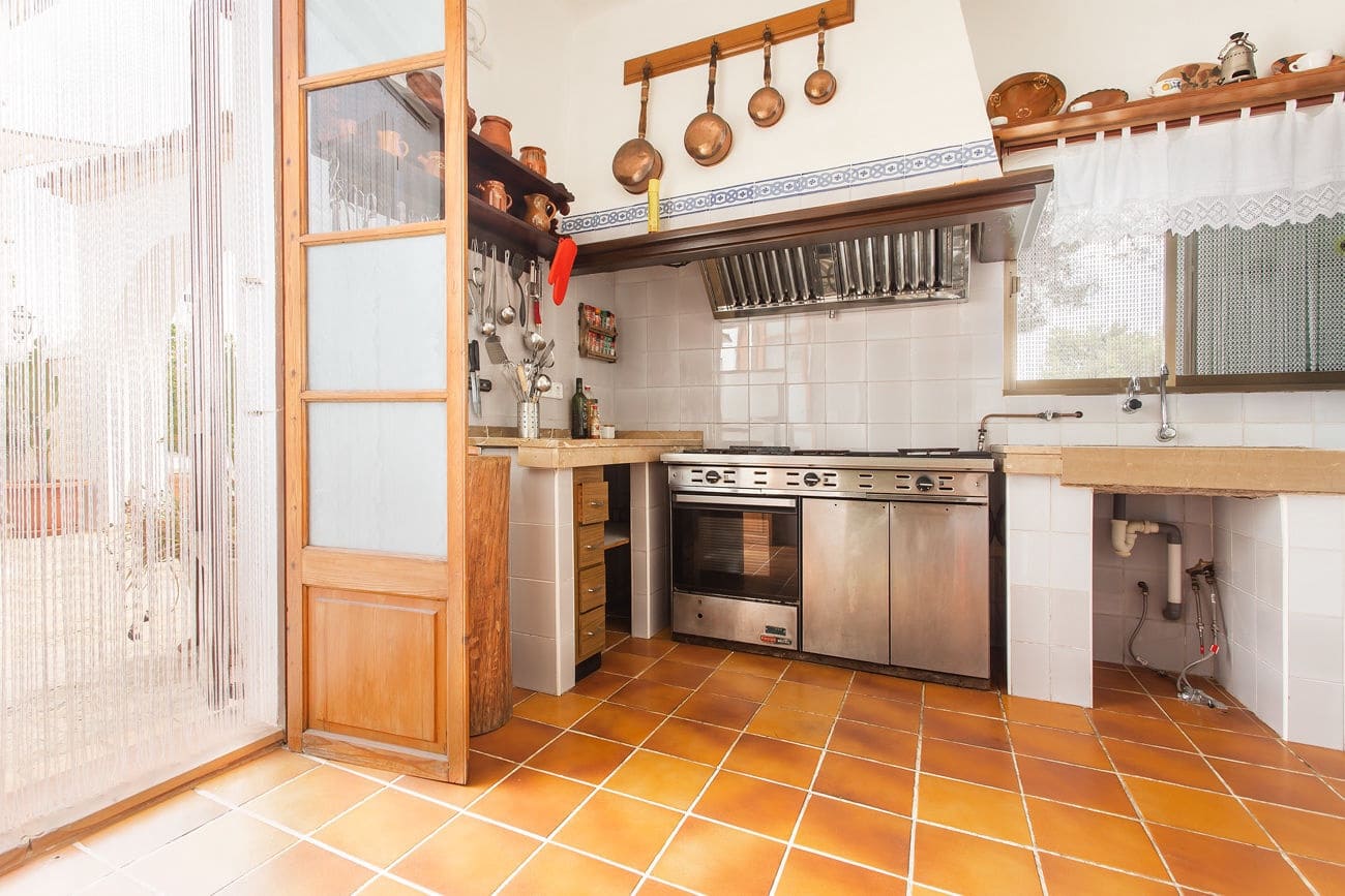 9 slaapkamer Finca/Landhuis te koop in Badia Gran met zwembad garage - € 4.500.000 (Ref: 9609527)