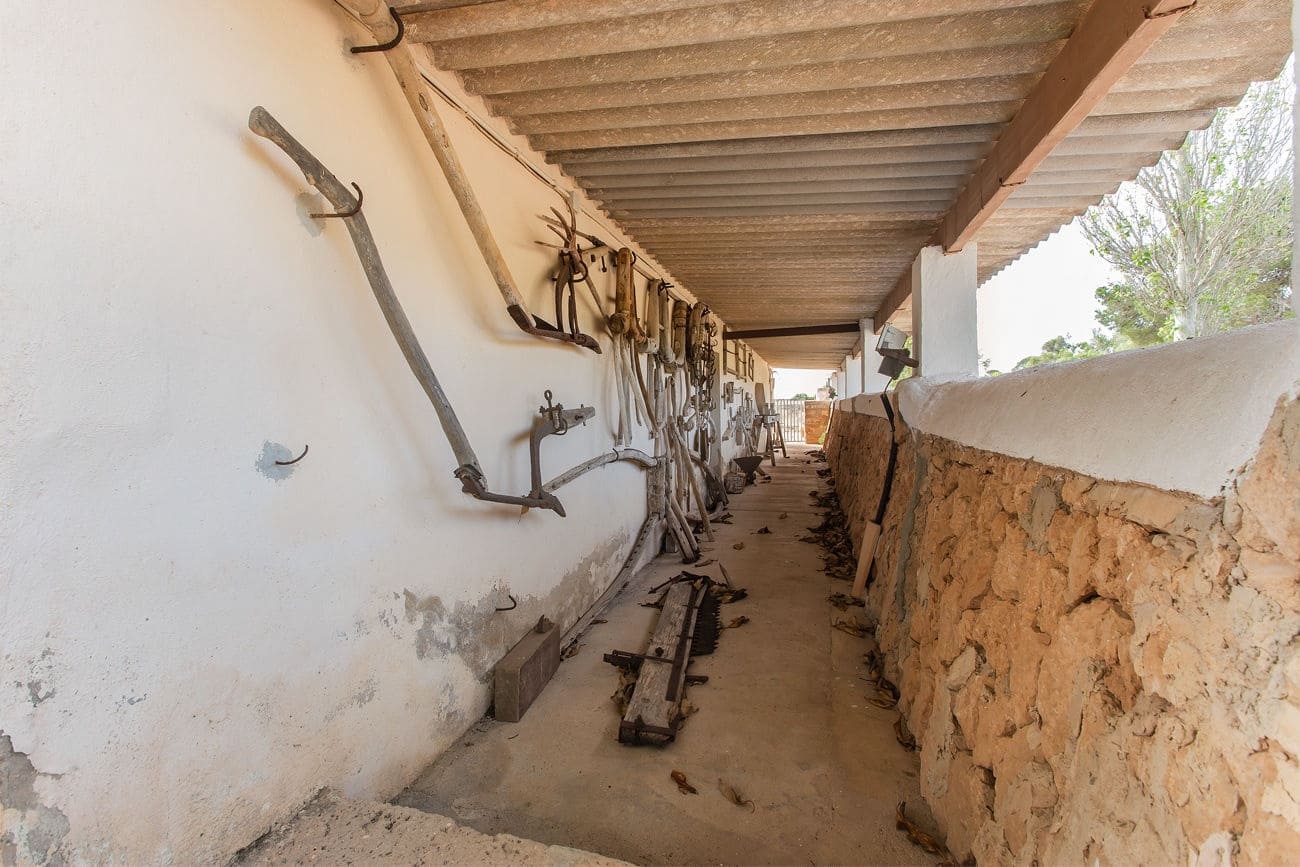 9 slaapkamer Finca/Landhuis te koop in Badia Gran met zwembad garage - € 4.500.000 (Ref: 9609527)