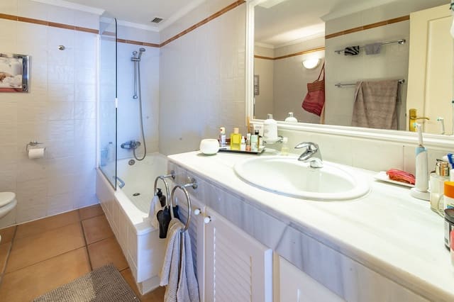 2 soverom Leilighet til salgs i Illetas, Calvià med svømmebasseng garasje - € 870 000 (Ref: 9609529)