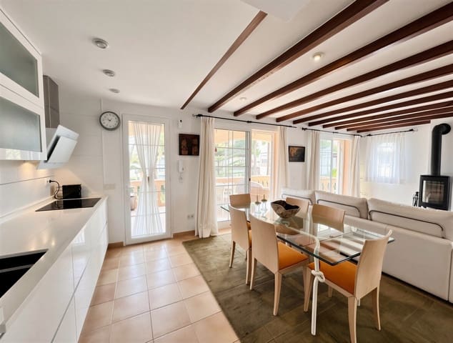 3 camera da letto Casa in vendita in Ca'n Picafort, Santa Margalida con piscina garage - 695.000 € (Rif: 9609532)